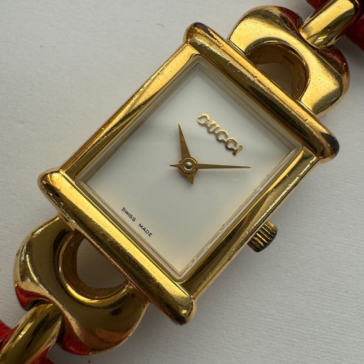 Yahoo!オークション -「gucci(グッチ) 腕時計 1800l レディース Yahoo!オークション -「gucci(グッチ) 腕時計 1800l レディース