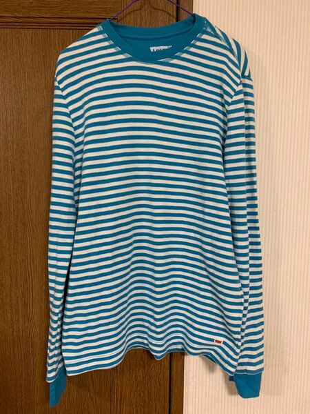 リーバイス 長袖Tシャツ