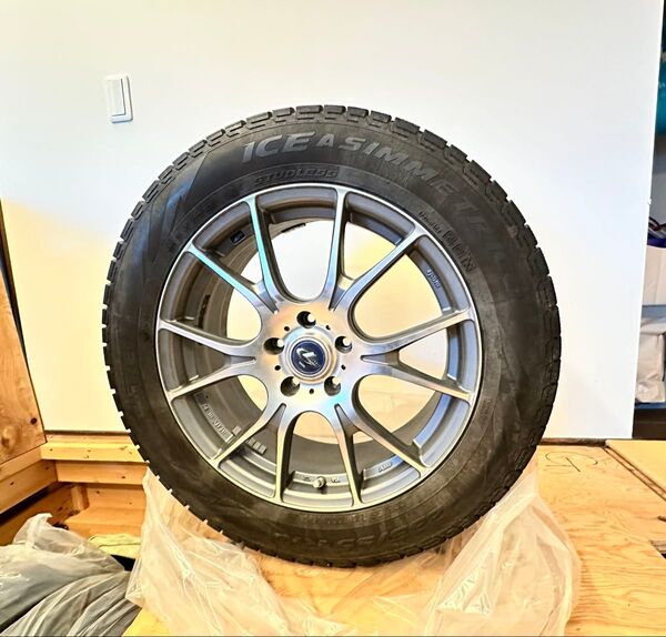 スタッドレスタイヤ ホイール 235/55R18 4本