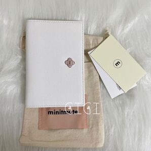 未使用 ミニミュート minitmute パスポートケース パスケース 白
