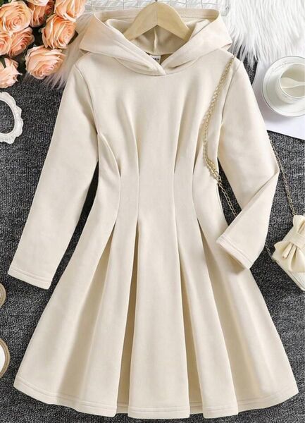 SHEIN キッズ ワンピース アプリコット 女の子 122-128cm 8Y