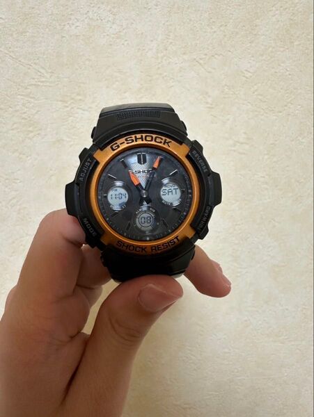 G-SHOCK 黒/オレンジ ショックレジスト