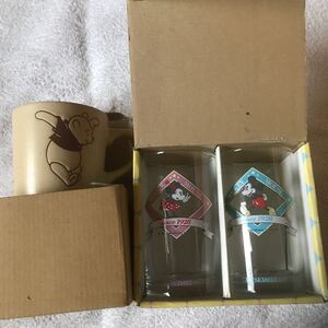 マグカップとグラス プーさん ミッキー ミニー 三郷