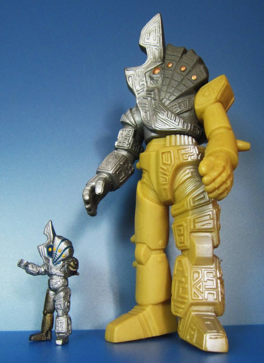 Yahoo!オークション -「ゴブニュ」(怪獣、宇宙人) (ウルトラマン