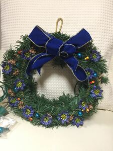 635. blue group Christmas wreath * diameter 27 centimeter * there is defect 