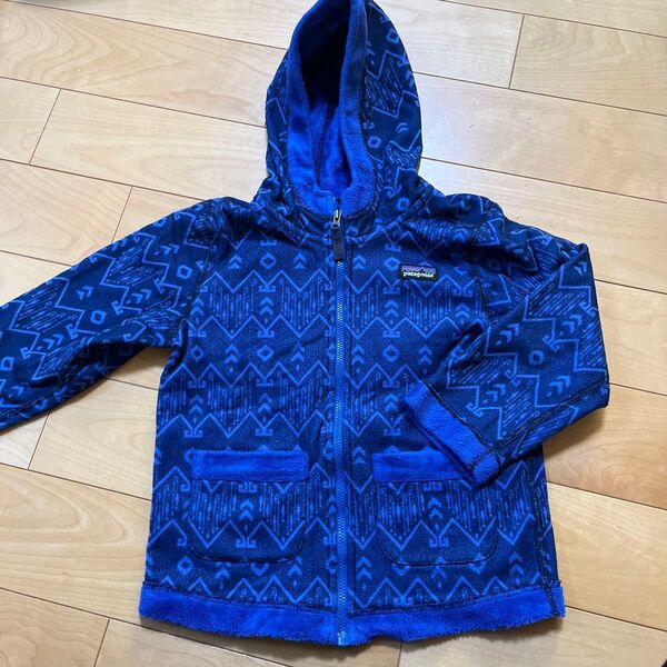 patagonia キッズ フリースジャケット 110cm