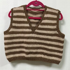 新品 手編みランド♪ レディース ボーダー ショート丈 ベスト 067