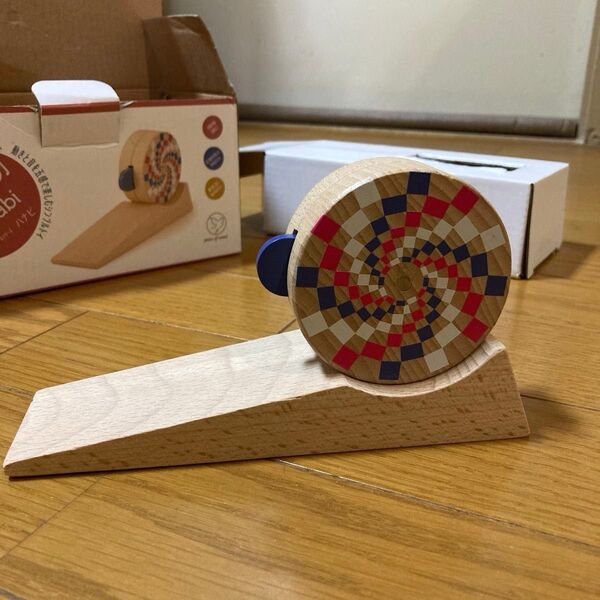 新品 未使用 木製 ロックンロール ハナビ 知育玩具