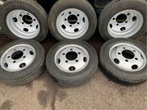 205/65R16 109/107 BS W979 2014年 スタッドレス 2トン 3トン ダンプ キャンター 16×5.5K 115-9TC 6本値段_画像1