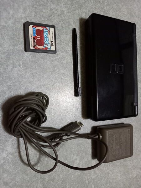 ニンテンドー DS Lite 充電器 ぷよぷよ7付き 任天堂 Nintendo タッチペン 黒 ジャンク品