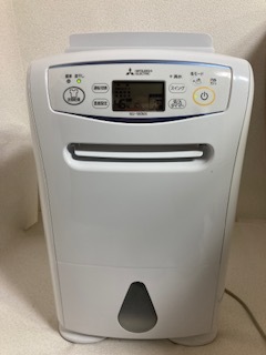 Yahoo!オークション -「除湿機 三菱 mj-180」(家電、AV、カメラ Yahoo!オークション -「除湿機 三菱 mj-180」(家電、AV、カメラ