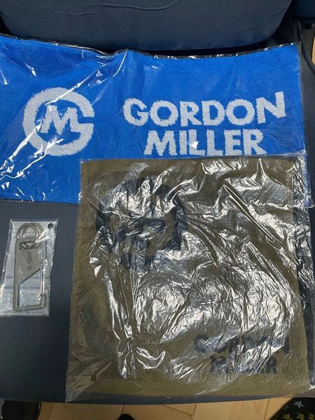 ゴードンミラー GORDON MILLER オートバックス★タオルハンカチ2カラー1セット2枚★オリジナルタオル1枚★キーホルダー