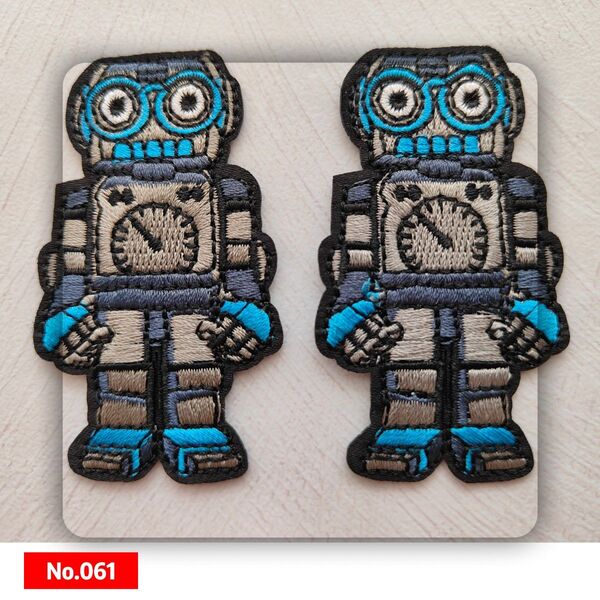 No.061 ロボット 2枚セット ユニーク かっこいい アップリケ パッチ 刺繍 アイロンワッペン 他のワッペン組み合わせOk
