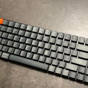 Keykron K3 V2 US配列 RGB ホットスワップ 赤軸