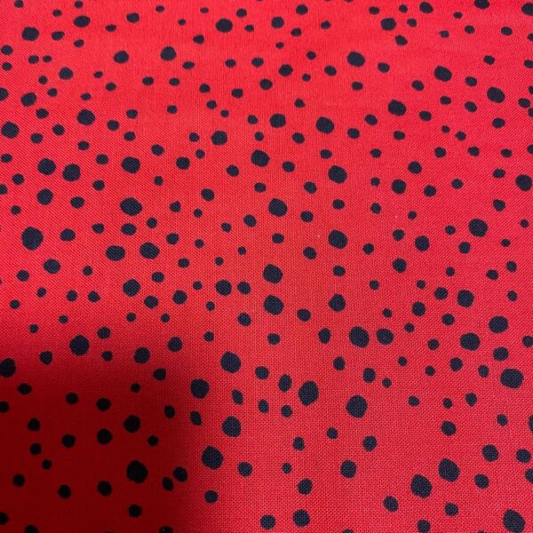 ロラライハリス生地 Pepper Dots Red110×45