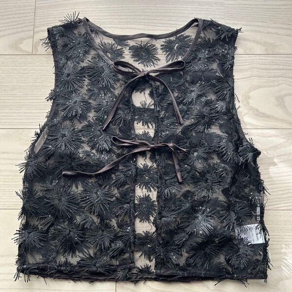 LAKOLE シアーフラワーベスト 黒