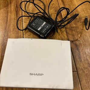 ジャンク品 シャープ電子辞書と ACアダプター 商品説明必読 ②