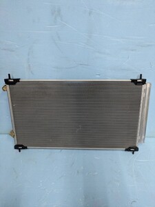 トヨタ カローラアクシオ フィールダー クーラーコンデンサー NKE165 純正 走行1500km外し