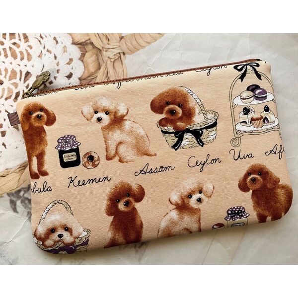☆ハンドメイド☆ ティータイム プードル 犬 ふんわり フラットポーチ【L】