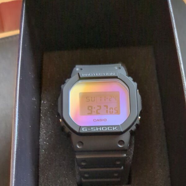 G-SHOCK DW-5600SR-1JF