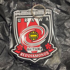 浦和レッズ エンブレム型シリコンポーチ 未使用