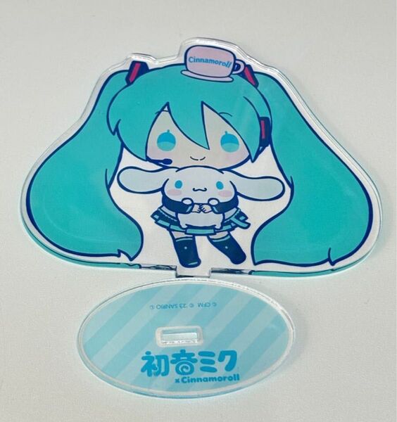 初音ミク×シナモロール アクリルスタンド