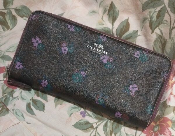 COACH コーチ シグネチャー ランチ フローラル プリント ラウンドファスナー 長財布 ダークブラウン パープル系