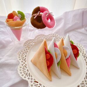 フェルトおままごとサンドイッチドーナツクレープ