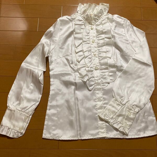 フリル付きサテンシャツ 9号 白 ISETAN 伊勢丹