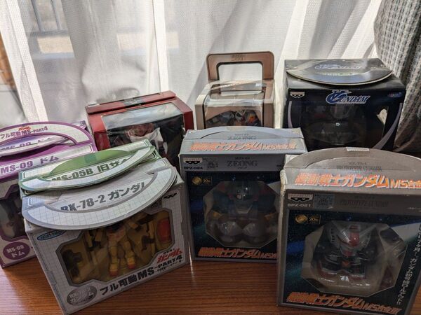 ■新品 ガンダム 貯金箱 フィギュア セット■