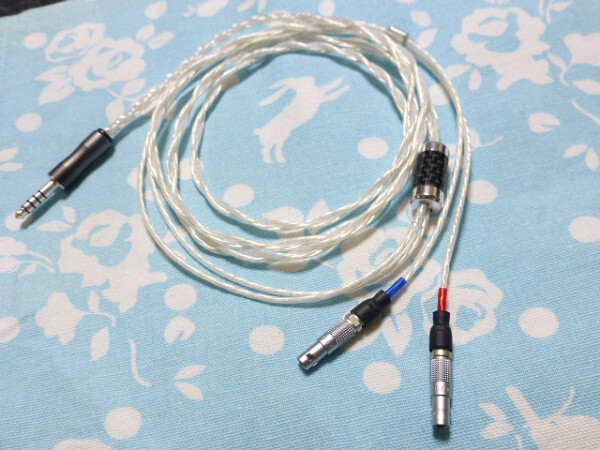 Ultrasone Edition 15 Jubilee 25 用ケーブル MOGAMI 2534 200cm Ultrasone Edition 15 Jubilee 25 用ケーブル MOGAMI 2534 200cm