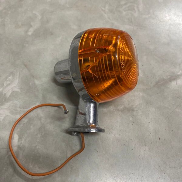 ホンダ純正 ウインカーAssyです。