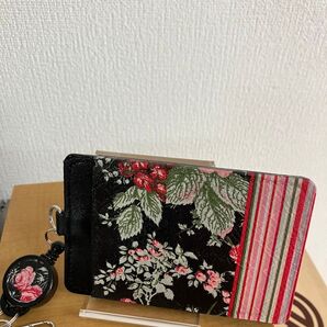 定期入れリール付き デコパージュ ローズボーダー