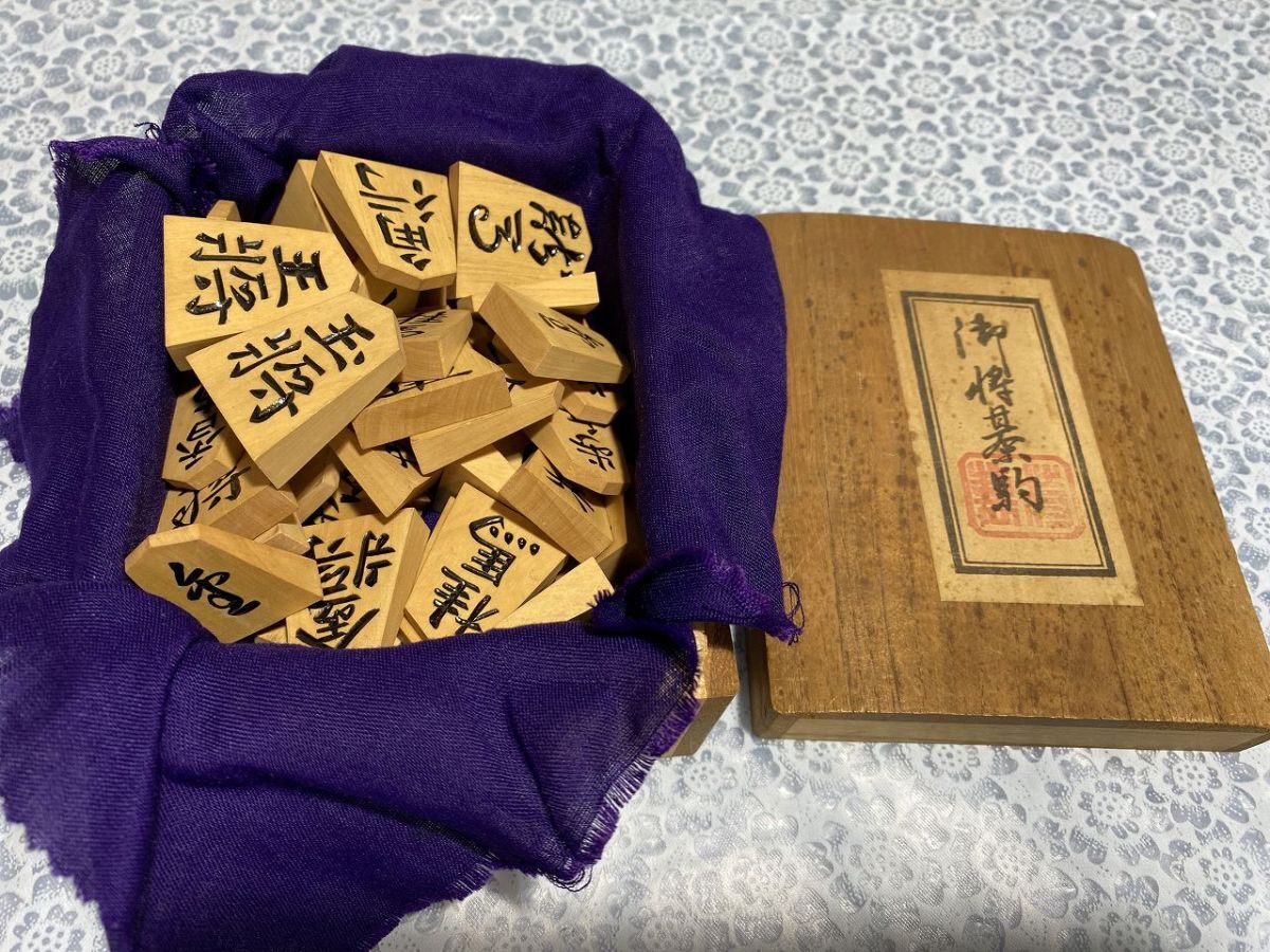 Yahoo!オークション -「香月 駒」の落札相場・落札価格 Yahoo!オークション -「香月 駒」の落札相場・落札価格
