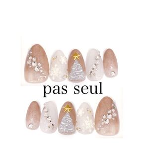 【クリスマス】 ネイルチップ ブラウン マグネット ツリー シンプル ビジュー