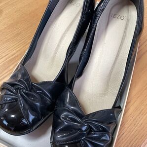 週末限定値下げ REZOY リゾイ パンプス リボン風 黒