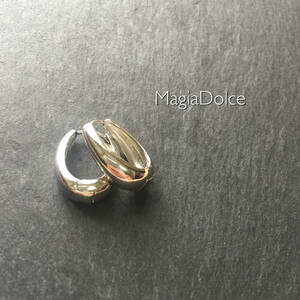 送料無料*MagiaDolce 5388●ぷっくり シルバーピアス フープピアス シンプルピアス インポートピアス レディース ドロップピアス 定番