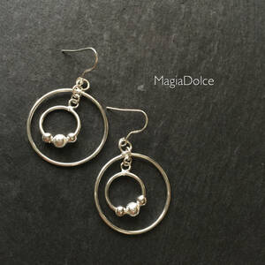 送料無料*MagiaDolce 5402●silver925刻印入りシルバーピアス フックピアス フープピアス イヤリング変更可能 シルバー925ピアス