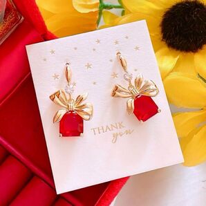大人可愛い ゴールド りぼん ジルコニア ゆらゆら お洒落 ハンドメイド ピアス イヤリング アクセサリー 両耳