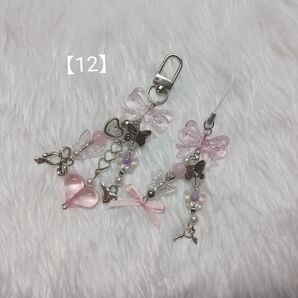 ビーズキーホルダー 韓国 Y2K black ハンドメイド コレクトブック