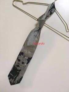  unused * tag attaching * cat u- man *Cat woman* necktie *VivienneWestwood*MADE IN ITALY* silk * Vivienne 