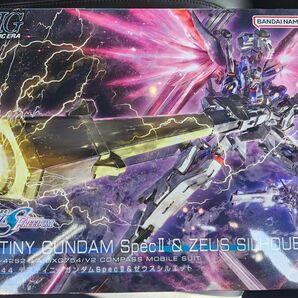 HG デスティニーガンダム spec2 ゼウスシルエット