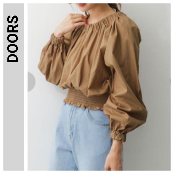 URBANRESEARCH DOORS ブラウンオフショルブラウス プルオーバー
