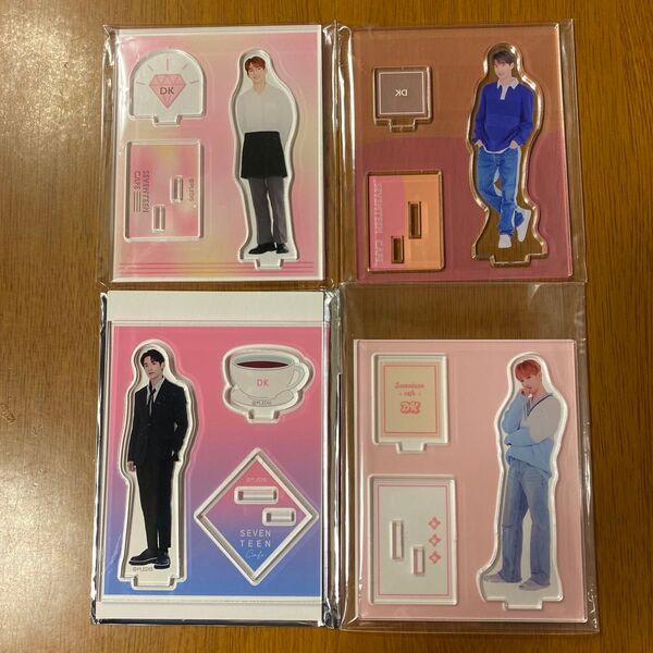 SEVENTEEN cafe ドギョム アクスタセット
