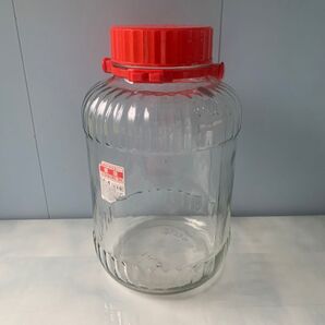 ガラス製 保存容器 赤い蓋付き 8リットル