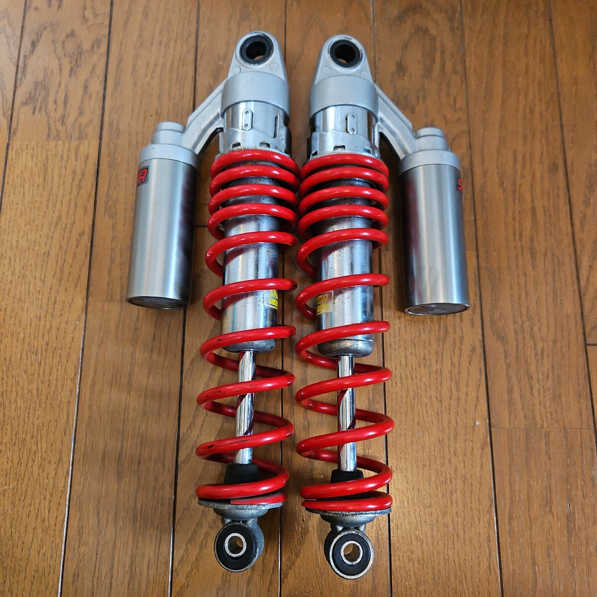 Yahoo!オークション -「rc42 純正リアサスペンション」の落札 Yahoo!オークション -「rc42 純正リアサスペンション」の落札