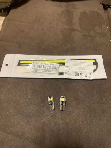 LEDデイライト 12V サイドマーカー ルームランプ ホワイト発光 2本1組 薄型LED 面発光 T-10LED2個オマケ