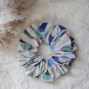 シンプルシュシュL*チューリップシャドー ハンドメイド