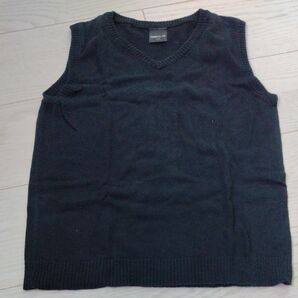 ニットベスト
