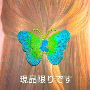 蝶々髪飾りバレッタ 薔薇 パール レジン作品(ハンドメイド)グリーン&イエロー系